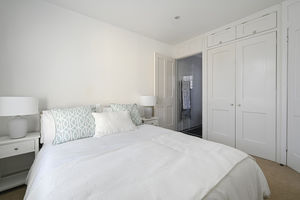 Bedroom- click for photo gallery